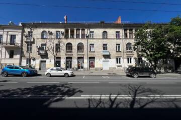 2-к квартира, 50 м², 2/3 эт.