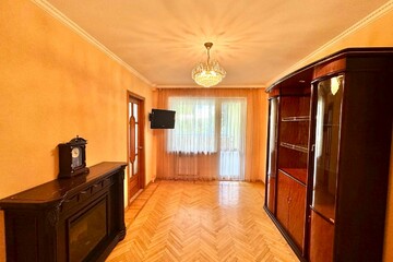 3-к квартира, 72 м², 2/5 эт.