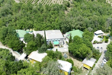 Готовый бизнес, 2000 м², 2/4 эт.