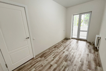 2-к квартира, 33,4 м², 2/3 эт.