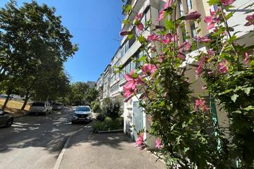 3-к квартира, 70,2 м², 2/5 эт.