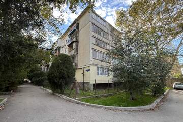 2-к квартира, 47,7 м², 1/5 эт.