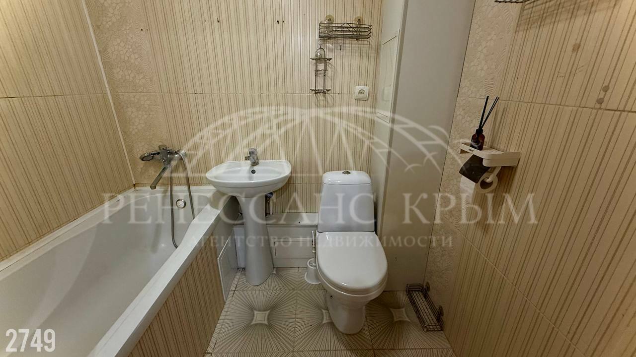 Продаю 1 комн. квартиру. Севастополь, проспект Октябрьской Революции, 22/12, - Жилая недвижимость, Продажа квартир Севастополь