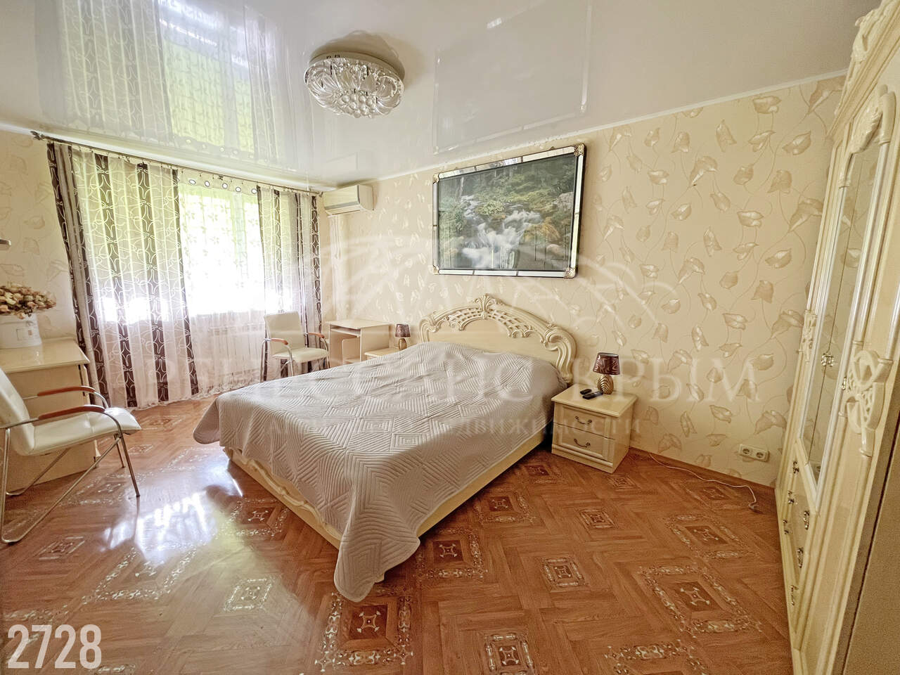 Продаю 2 комн. квартиру. Севастополь, Лоцманская улица, 4, - Жилая недвижимость, Продажа квартир Севастополь