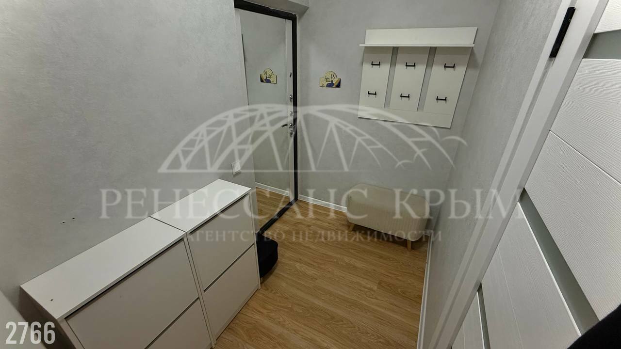 Продаю 1 комн. квартиру. Севастополь, улица Комбрига Потапова, 14, - Жилая недвижимость, Продажа квартир Севастополь