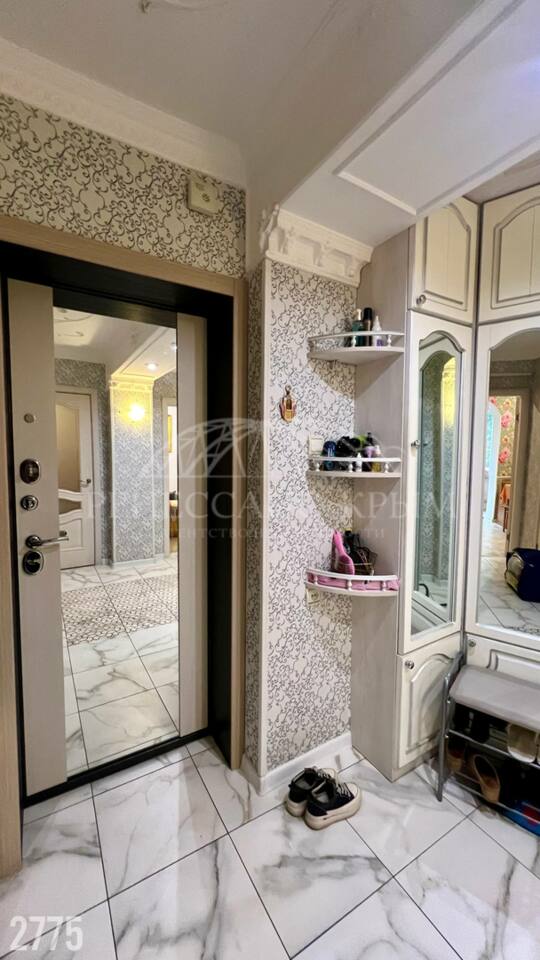 Продаю 3 комн. квартиру. Севастополь, улица Николая Музыки, 66, - Жилая недвижимость, Продажа квартир Севастополь