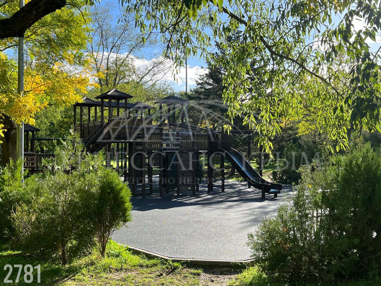 Продаю 2 комн. квартиру. Севастополь, Курганная улица, 24, - Жилая недвижимость, Продажа квартир Севастополь