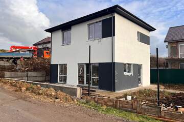 Дом, 120 м², 2 эт.