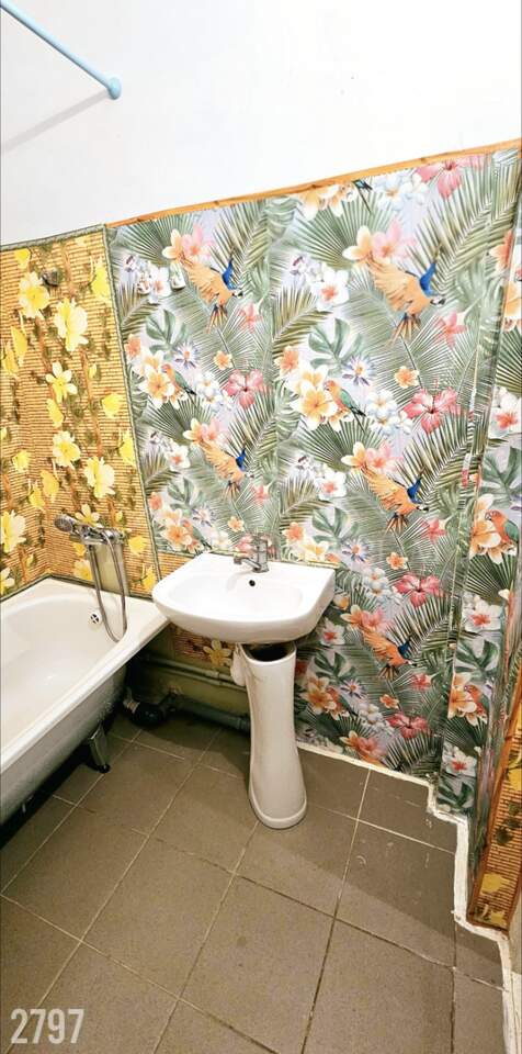 Продаю 3 комн. квартиру. Севастополь, Казачья улица, 60к8, - Жилая недвижимость, Продажа квартир Севастополь