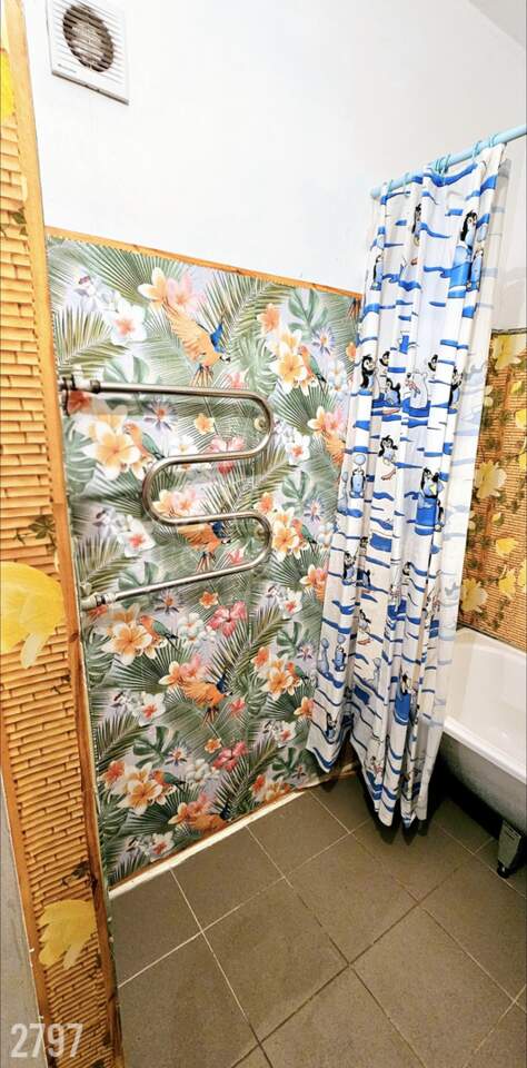 Продаю 3 комн. квартиру. Севастополь, Казачья улица, 60к8, - Жилая недвижимость, Продажа квартир Севастополь