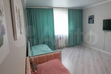 2-к квартира, 72 м², 1/10 эт.