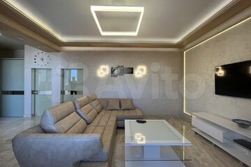 2-к квартира, 100 м², 3/3 эт.