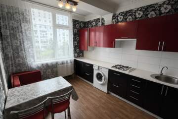 1-к квартира, 43 м², 3/10 эт.