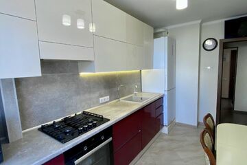 2-к квартира, 63 м², 6/10 эт.