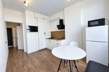 2-к квартира, 57,4 м², 9/9 эт.