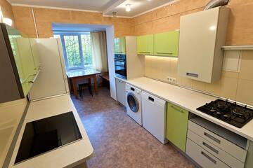 3-к квартира, 73 м², 1/5 эт.