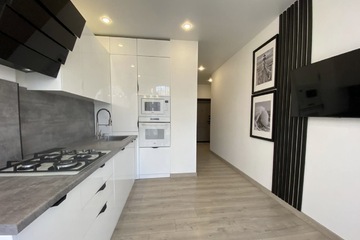 2-к квартира, 60 м², 2/8 эт.