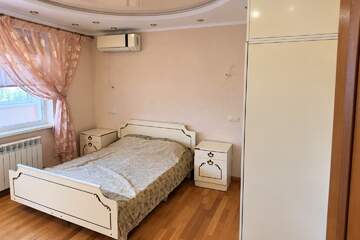 2-к квартира, 56 м², 3/9 эт.