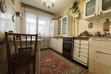 2-к квартира, 50 м², 4/12 эт.